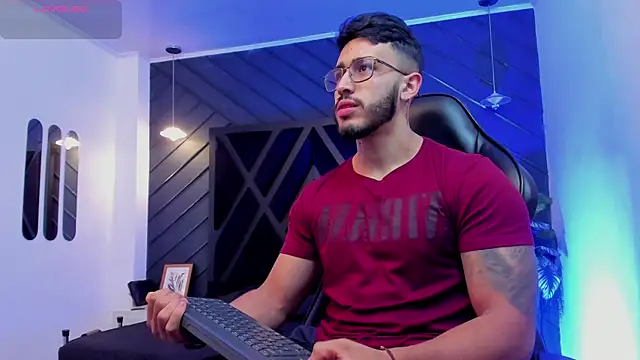 Liam Kleiin online show from November 21, 11:20 am