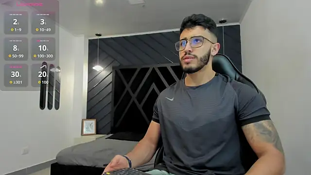 Liam Kleiin online show from November 18, 11:24 am