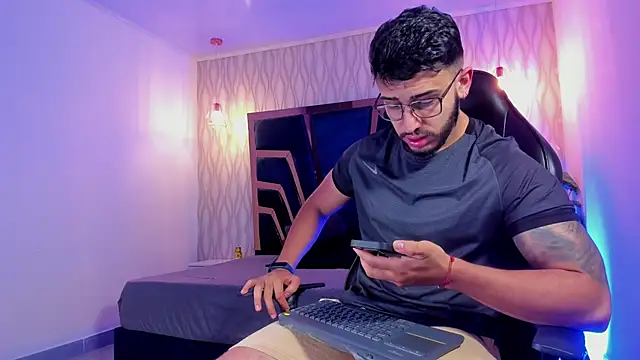 Liam Kleiin online show from March 20, 11:22 am