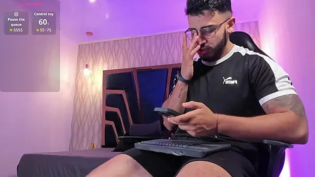 Liam Kleiin online show from March 17, 11:24 am