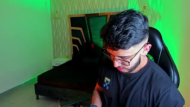 Liam Kleiin online show from January 15, 11:24 am