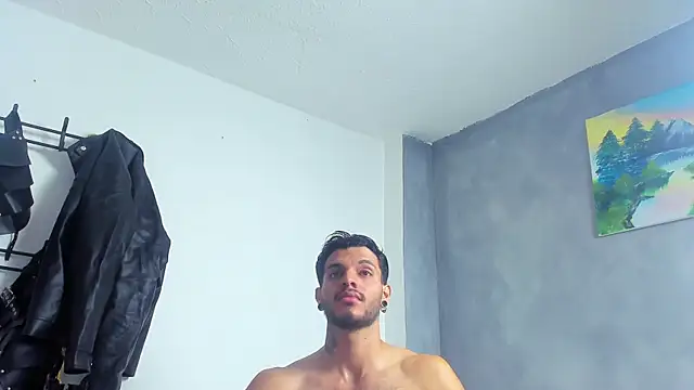 JuanBlade online show from April 14, 2:44 pm