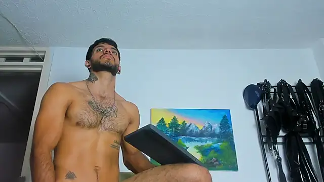 Snapshot of JuanBlade chatting on October 5, 3:14 pm JuanBlade online show from October 5, 3:14 pm