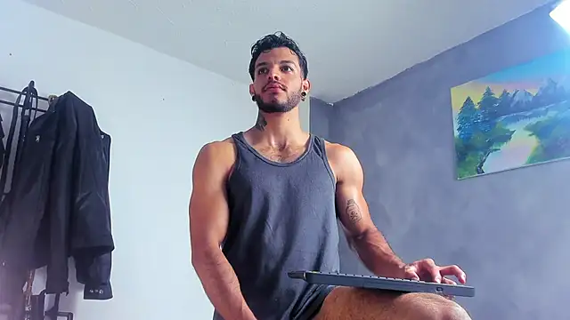 JuanBlade online show from May 5, 1:08 am