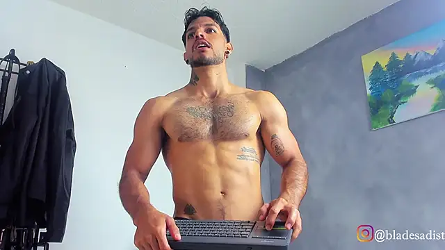 JuanBlade online show from May 24, 11:32 am