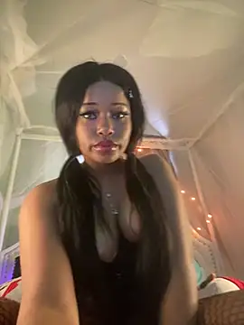 Snapshot of lovekaylaa chatting on February 25, 4:46 pm lovekaylaa online show from February 25, 4:46 pm