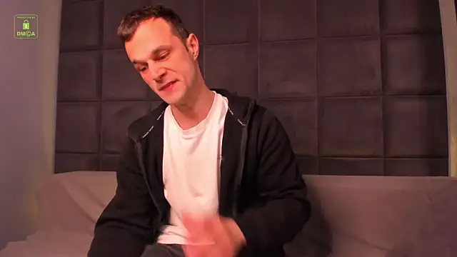 BrandonNorris online show from May 8, 3:49 pm