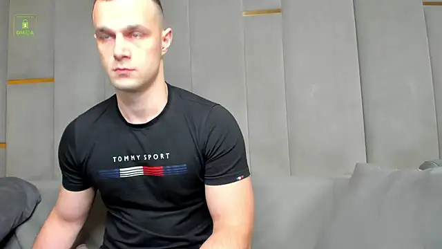 Snapshot of BrandonNorris chatting on November 15, 4:16 am BrandonNorris online show from November 15, 4:16 am