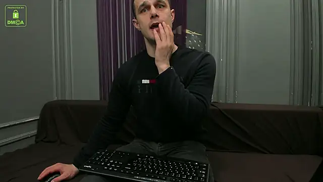 Snapshot of BrandonNorris chatting on February 20, 8:25 pm BrandonNorris online show from February 20, 8:25 pm