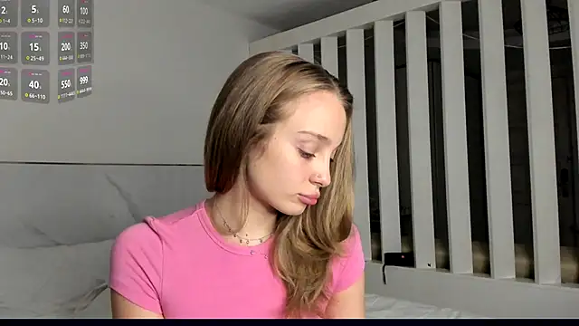  LISA BABYMETAL  online show from November 16, 4:01 pm