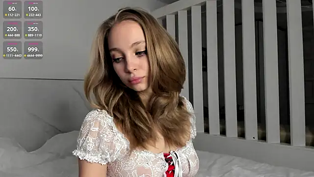  LISA BABYMETAL  online show from October 31, 6:54 am