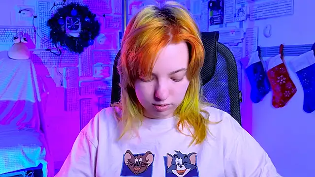 Snapshot of RocKStone_ chatting on January 6, 4:49 am RocKStone online show from January 6, 4:49 am