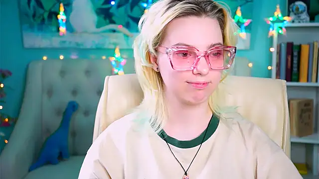 Snapshot of RocKStone_ chatting on March 8, 10:22 am RocKStone  online show from March 8, 10:22 am