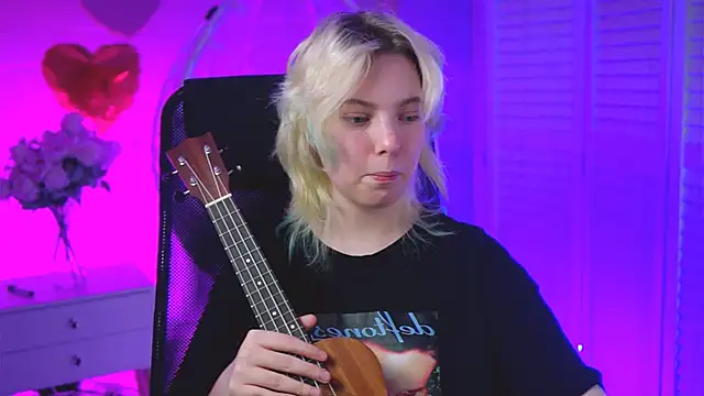 Snapshot of RocKStone_ chatting on March 7, 7:30 am RocKStone  online show from March 7, 7:30 am