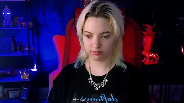 Snapshot of RocKStone_ chatting on March 2, 10:26 am RocKStone  online show from March 2, 10:26 am