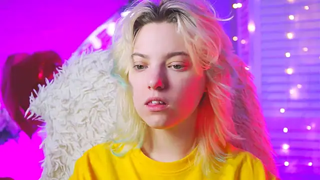 Snapshot of RocKStone_ chatting on February 28, 4:10 am RocKStone  online show from February 28, 4:10 am