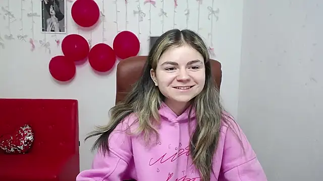 TinaRedly online show from January 14, 6:22 pm