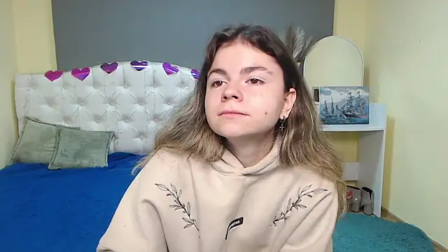 TinaRedly online show from September 30, 5:57 am