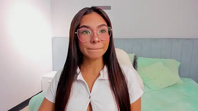 amira cute2 online show from October 7, 11:33 am