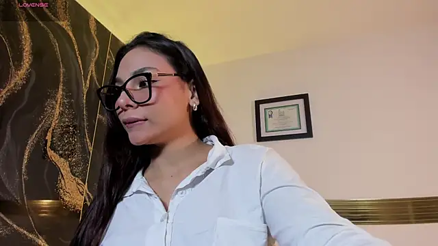 amira cute2 online show from July 9, 10:37 am