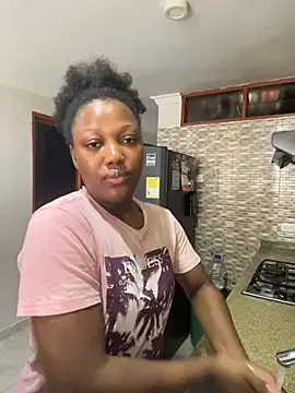 Snapshot of kellya_ chatting on February 20, 4:14 pm kellya online show from February 20, 4:14 pm