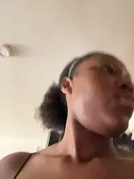 kellya  online show from March 19, 2:39 pm