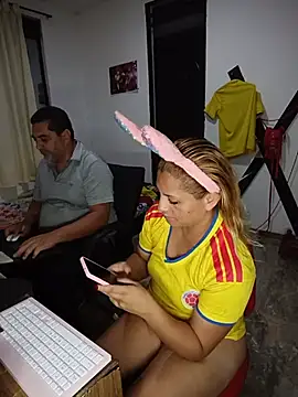 hotandfierylatinos2023 online show from June 23, 10:13 am