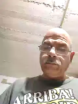 bottomhairy online show from February 17, 8:38 pm
