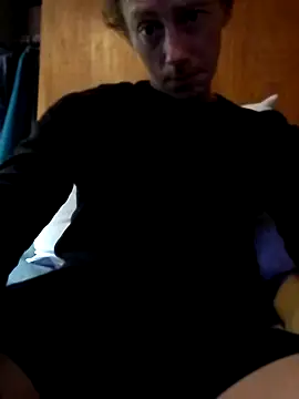 elmerfuddin87 online show from September 30, 4:51 am