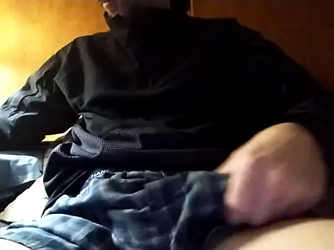 elmerfuddin87 online show from March 4, 3:36 am