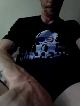 elmerfuddin87 online show from September 18, 6:38 am