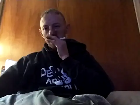 elmerfuddin87 online show from October 9, 2:34 am