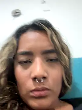 Snapshot of megan_collins96 chatting on November 14, 1:31 am megan collins96 online show from November 14, 1:31 am