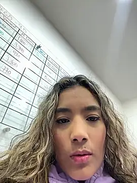megan collins96 online show from June 30, 5:24 pm