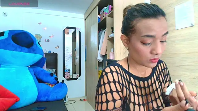 megan collins96 online show from May 8, 8:34 pm
