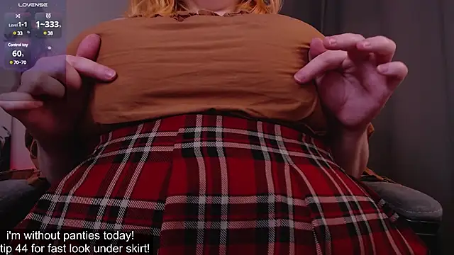 lissamuff online show from February 21, 9:56 am
