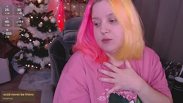 lissamuff online show from December 14, 2:33 pm