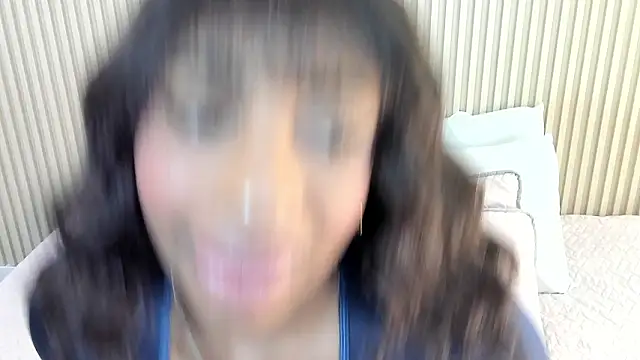 charlottebrowns  online show from March 21, 12:09 pm