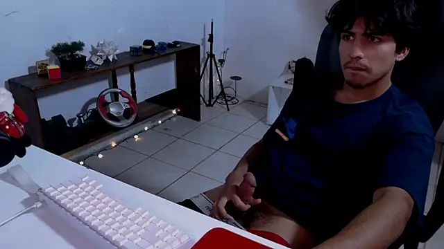 Thieves9 online show from November 20, 9:04 pm