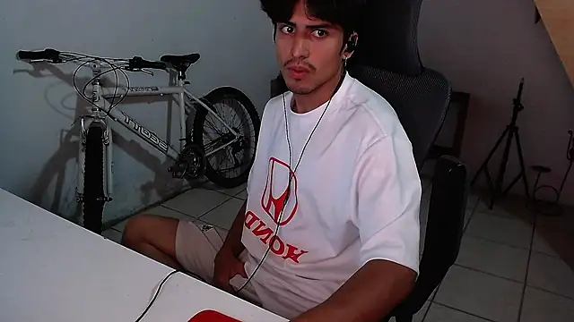 Thieves9 online show from October 18, 4:14 am