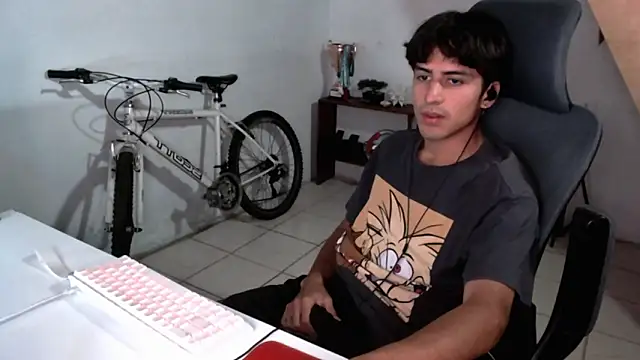 Thieves9 online show from October 4, 4:36 am
