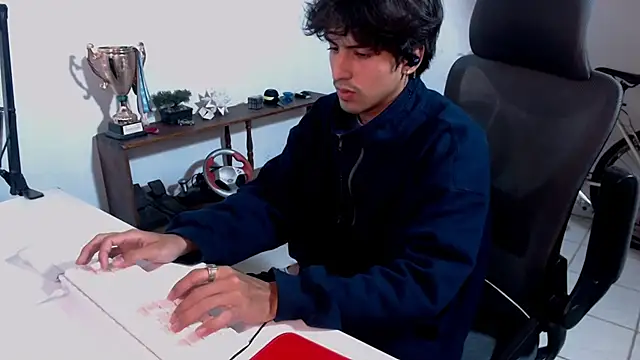 Thieves9 online show from November 18, 5:11 am