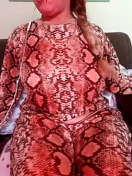 Snapshot of dodosa10 chatting on January 14, 2:22 pm dodosa10 online show from January 14, 2:22 pm