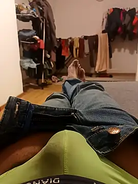 Snapshot of maleesa chatting on November 21, 4:28 pm maleesa online show from November 21, 4:28 pm