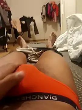 Snapshot of maleesa chatting on November 23, 2:21 am maleesa online show from November 23, 2:21 am