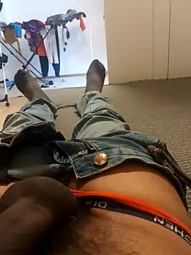 maleesa online show from April 1, 1:41 pm