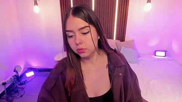 ArianaBaker online show from March 11, 12:43 pm