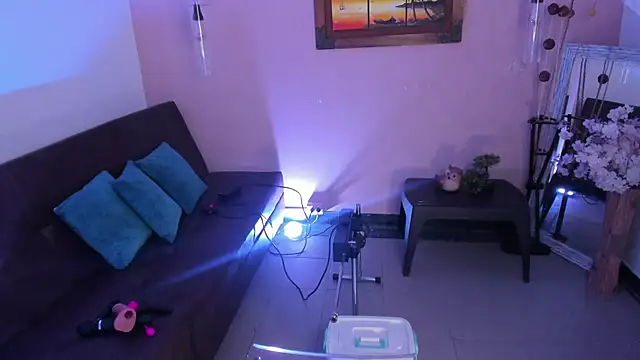 ArianaBaker online show from November 20, 1:23 pm