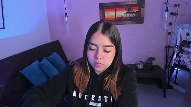 ArianaBaker online show from November 21, 12:59 pm