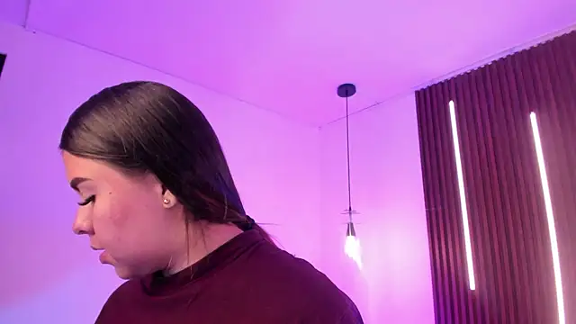 ArianaBaker online show from April 10, 12:56 pm